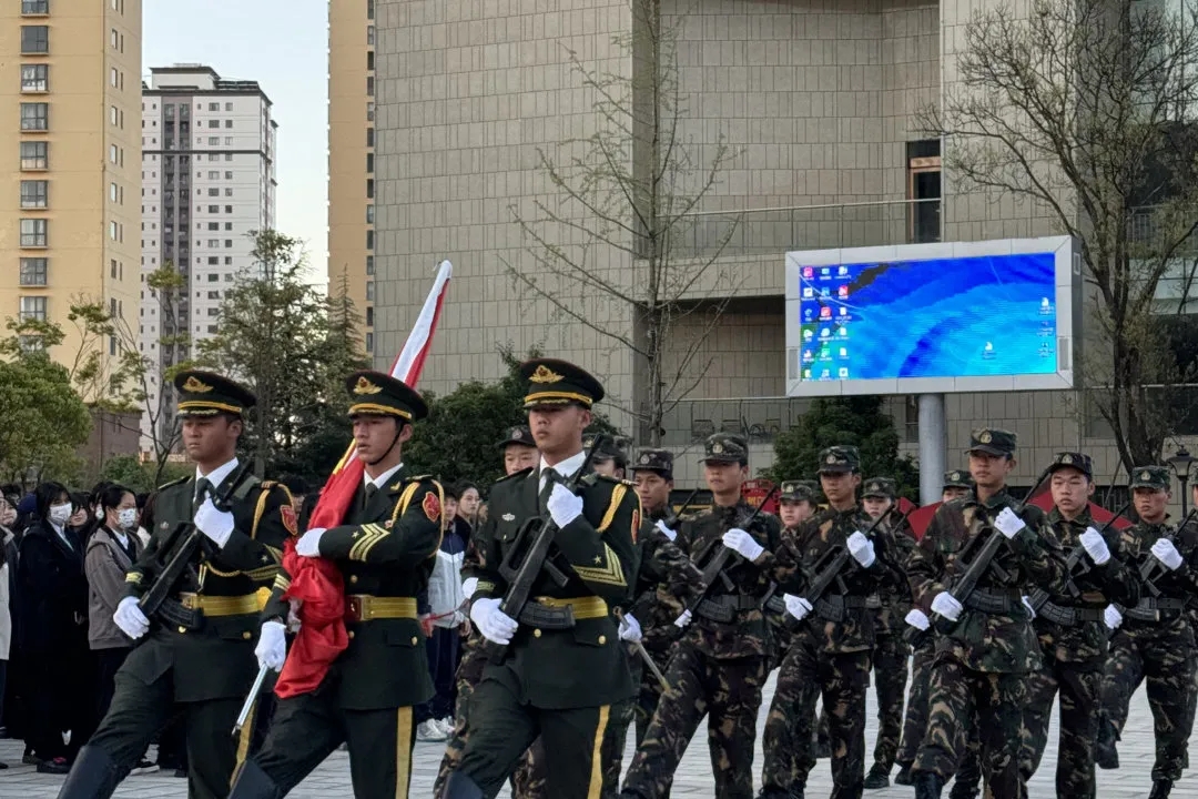 交通旅游学院升旗仪式