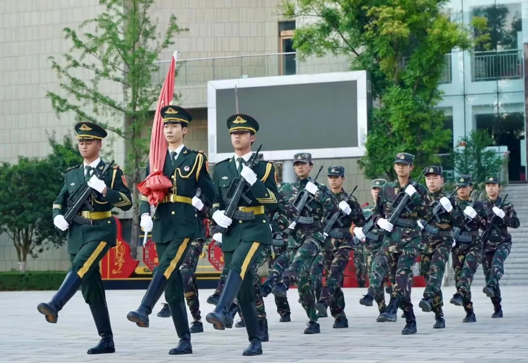 京东电商学院升旗仪式